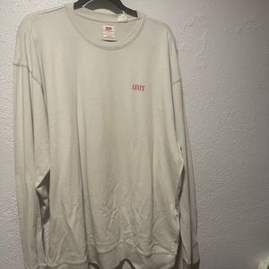 New levi’s sweatshirt